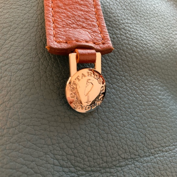 Pittards Soho Carryall Leather Tote Bag in Celeste - Picture 12 of 15